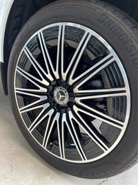 メルセデス・ベンツ GLAクラス GLA200d 4マチック_RHD_4WD(AT_2.0)【MP202501】