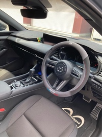 マツダ MAZDA3 ファストバック 15S ツーリング(AT_1.5)