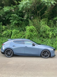 マツダ MAZDA3 ファストバック 15S ツーリング(AT_1.5)