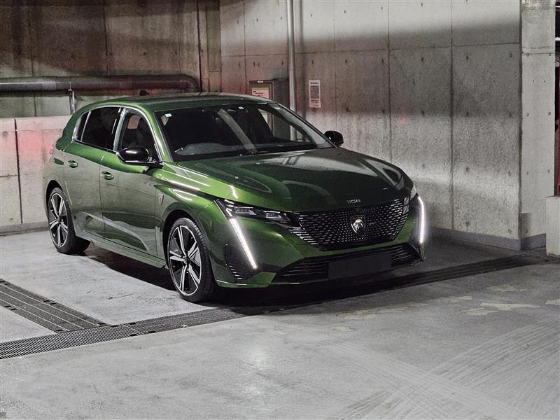 プジョー 308 PHEV GT ハイブリッド_RHD(e-EAT_1.6)