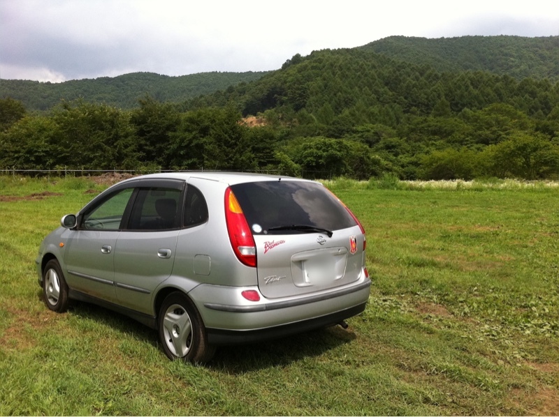 日産 ティーノ