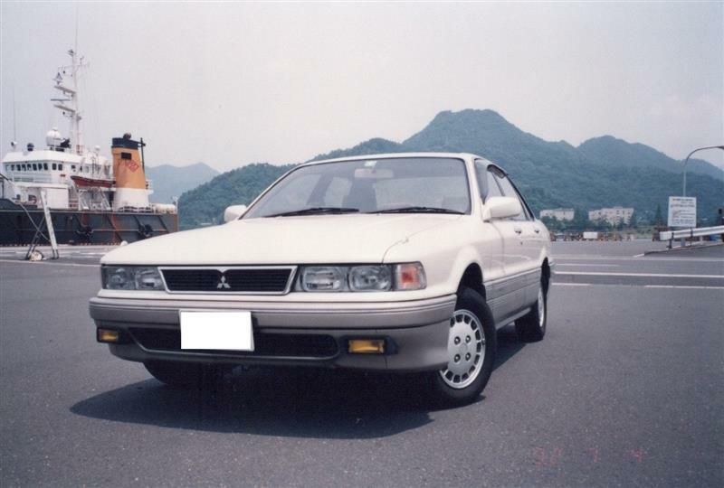 三菱 エテルナサバ LX(AT_1.8ディーゼル)