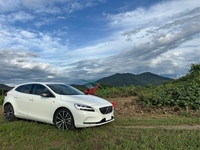 ボルボ V40