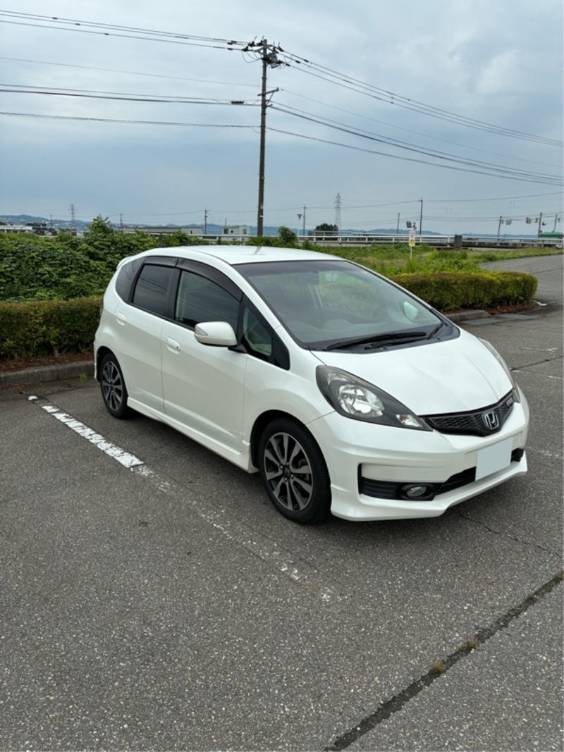 ホンダ フィット RS ファインスタイル(MT_1.5)