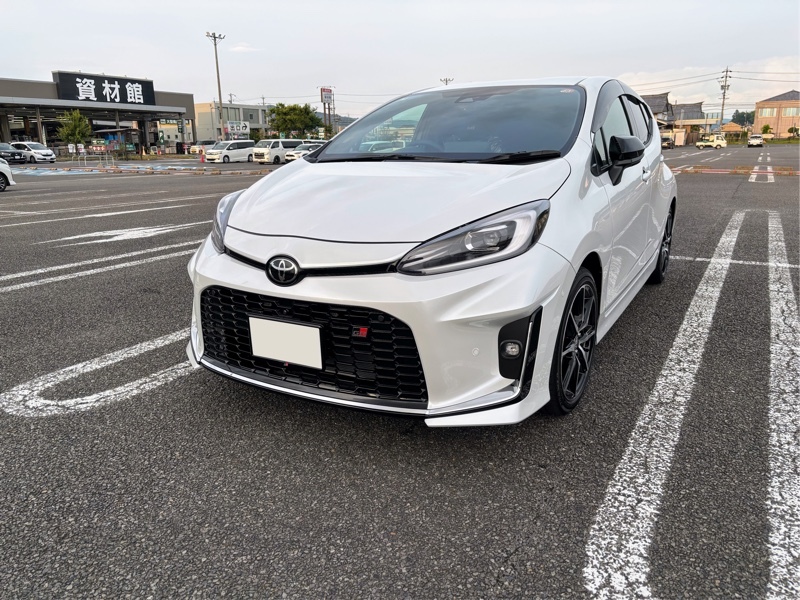 トヨタ アクア GRスポーツ(CVT_1.5)