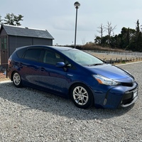 トヨタ プリウスα S_5人乗り(CVT_1.8)