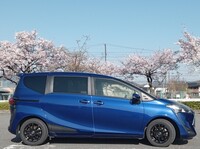 トヨタ シエンタ G_6人乗り_4WD(CVT_1.5)