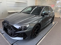 アウディ RS3 スポーツバック RS3 スポーツバック_RHD_4WD(AT_2.5)
