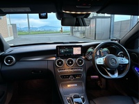 メルセデス・ベンツ Cクラス ステーションワゴン C200 4マチック ステーションワゴン ローレウスエディション(BSG搭載モデル)_RHD_4WD(AT_1.5)