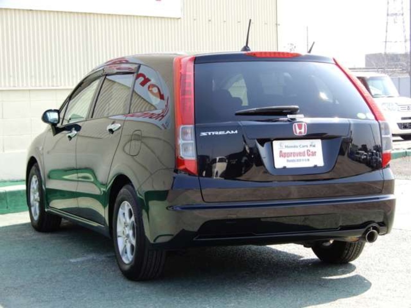 ホンダ ストリーム X HDDナビパッケージ(AT_1.8)