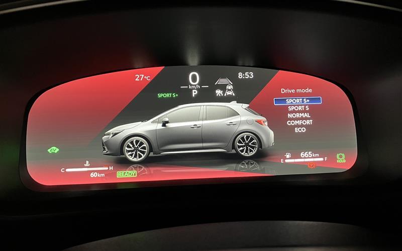 トヨタ カローラスポーツハイブリッド G“Z”(CVT_1.8_ハイブリッド)