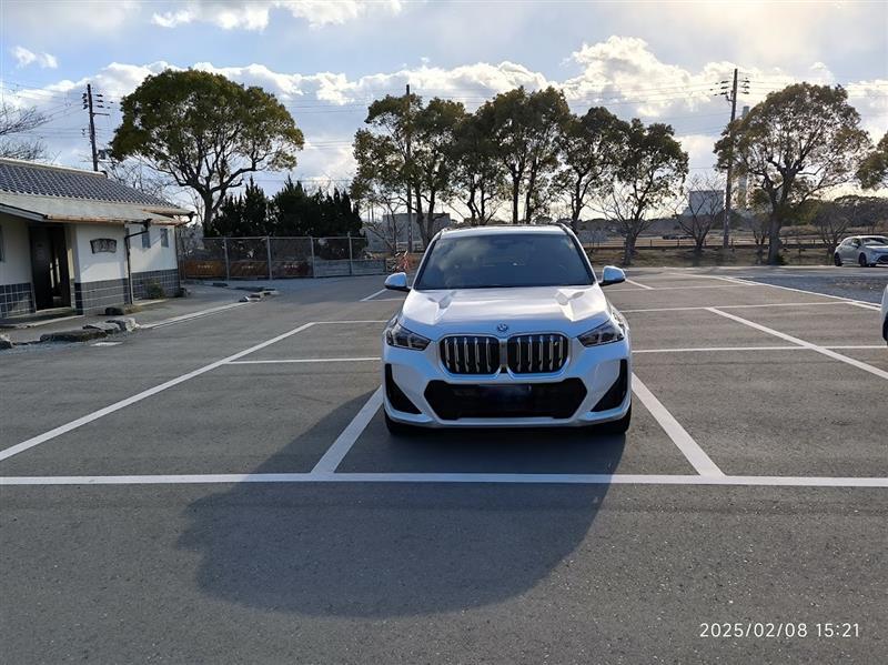 BMW iX1 xドライブ 30 Mスポーツ_RHD_4WD
