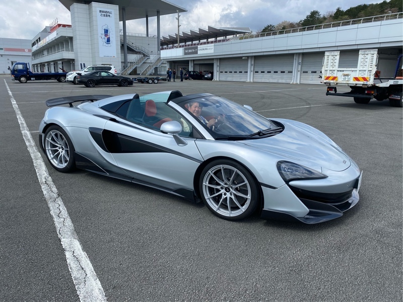 マクラーレン 600LT スパイダー 600LTスパイダー