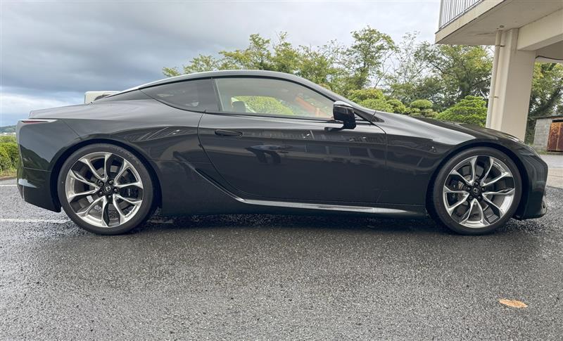 レクサス LCハイブリッド 500h“Lパッケージ”(CVT_3.5)