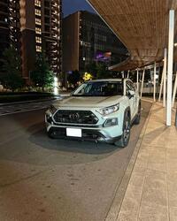 トヨタ RAV4 アドベンチャー_4WD(CVT_2.0)