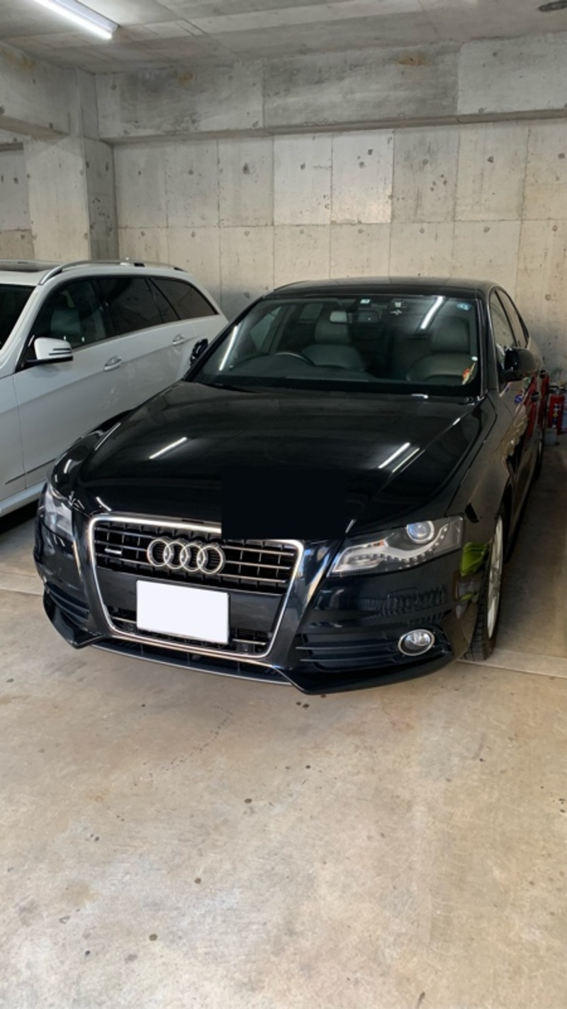 アウディ A4 （セダン） 3.2 FSI クワトロ_4WD_RHD(AT_3.2)