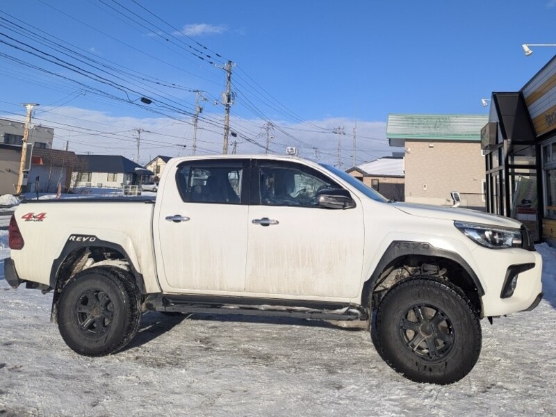 トヨタ ハイラックス Z_4WD(ECT_2.4)