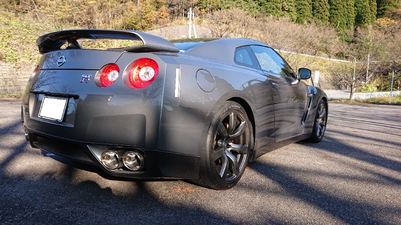 日産 NISSAN GT-R GT-R プレミアム エディション_4WD(AT_3.8)