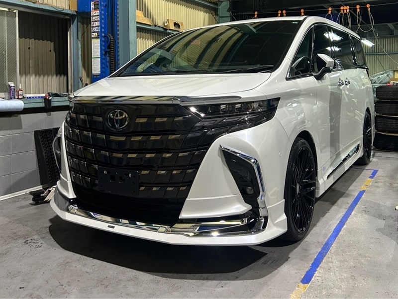 トヨタ アルファード Z(CVT_2.5_ガソリン)