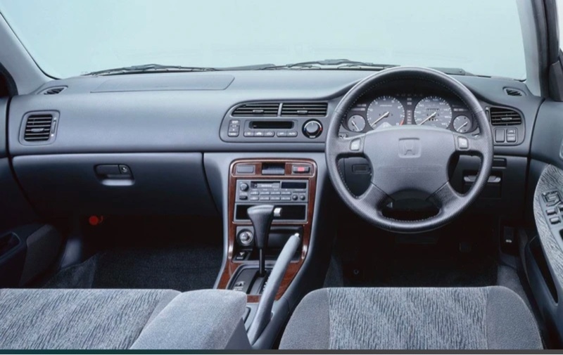 ホンダ アコードワゴン 2.2Vi(AT_2.2)