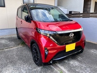 日産 サクラ X 90周年記念車