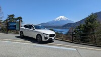 マセラティ レヴァンテ レヴァンテ トロフェオ_LHD_AWD(AT_3.8)