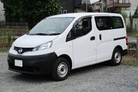 日産 NV200バネットバン DX_5人乗り(AT_1.6)