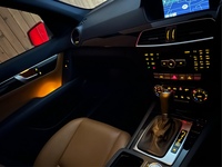 メルセデス・ベンツ Cクラス セダン C200 ブルーエフィシェンシー アバンギャルド_RHD(AT_1.8)