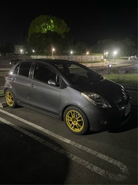 トヨタ ヴィッツ RS(MT_1.5)