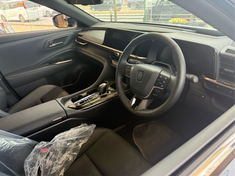 トヨタ ランドクルーザー250 VX_7人乗り_4WD (ECT_2.7_ガソリン)