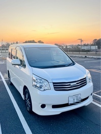 トヨタ ノア X“スペシャルエディション”_7人乗り(CVT_2.0)