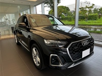 アウディ Q5