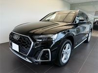 アウディ Q5