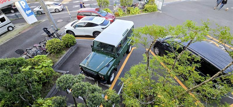 ランドローバー ディフェンダー 110_SW_RHD_4WD(MT_2.5ディーゼル)