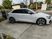 アウディ A3スポーツバック 30 TFSI Sライン_RHD(Sトロニック_1.5)