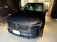 ボルボ XC90 ウルトラ B5 AWD_RHD_AWD(DCT_2.0)