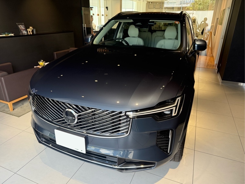 ボルボ XC90 ウルトラ B5 AWD_RHD_AWD(DCT_2.0)