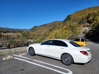 メルセデス・ベンツ Eクラス セダン E200 4マチック アバンギャルド_RHD_4WD(AT_2.0)