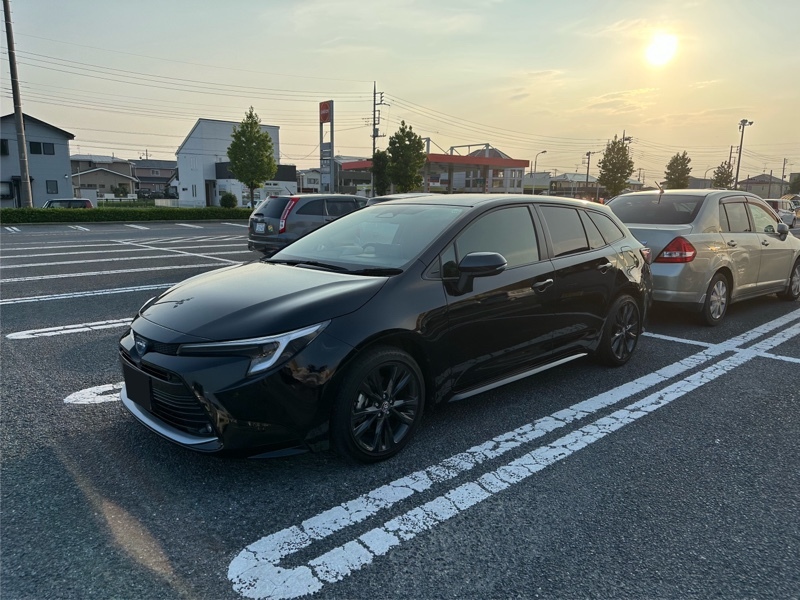 トヨタ カローラツーリングハイブリッド W×B(CVT_1.8_ハイブリッド)