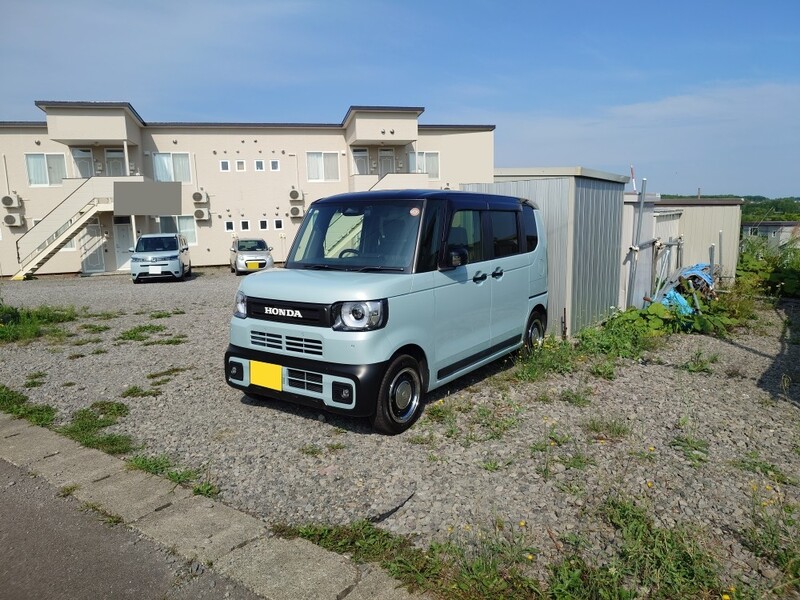 ホンダ N-BOXジョイ ターボ 2トーン_4WD(CVT_0.66)