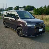 ホンダ ステップワゴンスパーダ e:HEV スパーダ プレミアムライン ブラックエディション_7人乗り (CVT_2.0)