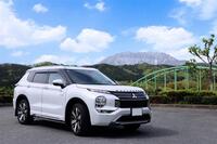 三菱 アウトランダーPHEV P_5人乗り_4WD(2.4)