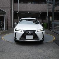 レクサス UXハイブリッド 300h“バージョンL”_E-Four(CVT_2.0)