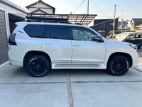 トヨタ ランドクルーザープラド TZ-G_7人乗り_4WD(AT_2.8)