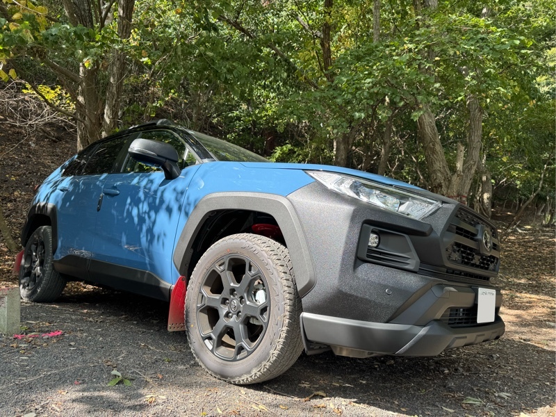 トヨタ RAV4 アドベンチャー“オフロードパッケージ II”_4WD(CVT_2.0)