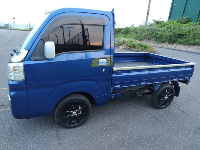 ダイハツ ハイゼットトラック スタンダード”農用スペシャル”_4WD(MT_0.66)