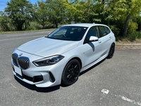 BMW 1シリーズ ハッチバック 118d インディビジュアルエディション_RHD(AT_2.0)