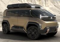 三菱 デリカD:5 ロイヤルエクシード_7人乗り_4WD(AT_2.3)