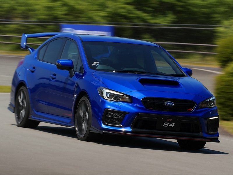 スバル WRX S4 2.0GT-S アイサイト_AWD(CVT_2.0)