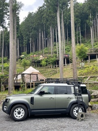 ランドローバー ディフェンダー 110 ディフェンダー_RHD_4WD(AT_2.0_ガソリン)
